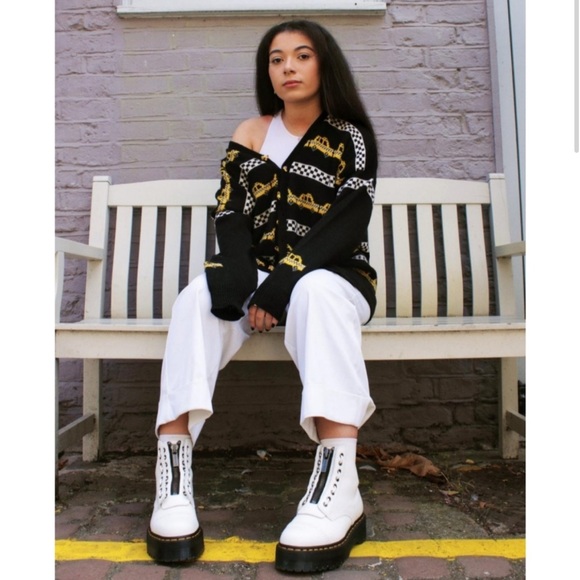 BNWB White Dr. Martens Sinclair Boots - Picture 3 of 14